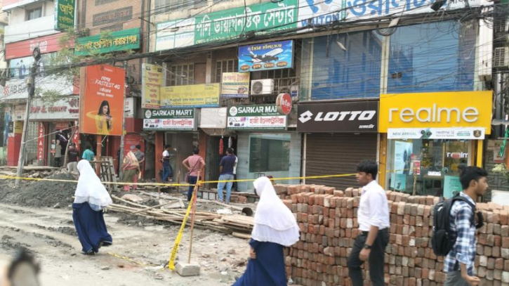 জলাবদ্ধতা নিরসনে চলছে ৪০ কোটি টাকার গভীর ড্রেনের কাজ